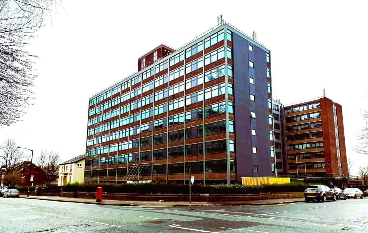 Stunning One Bedroom Apartment In Old Trafford 맨체스터 외부 사진
